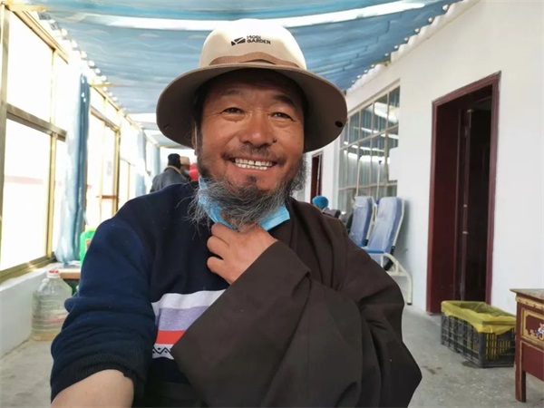 來自海拔4000米以上的純真笑容！通用醫(yī)療援藏醫(yī)療隊(duì)員盡心“傳幫帶”，厚植藏漢情(圖12)